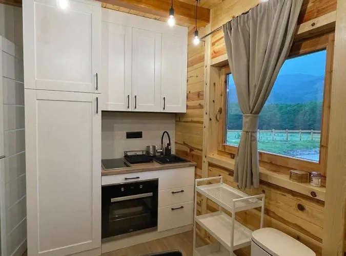 Vila Mokrogorski Konaci