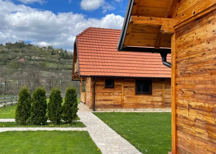 Mokrogorski Konaci * Mokra Gora